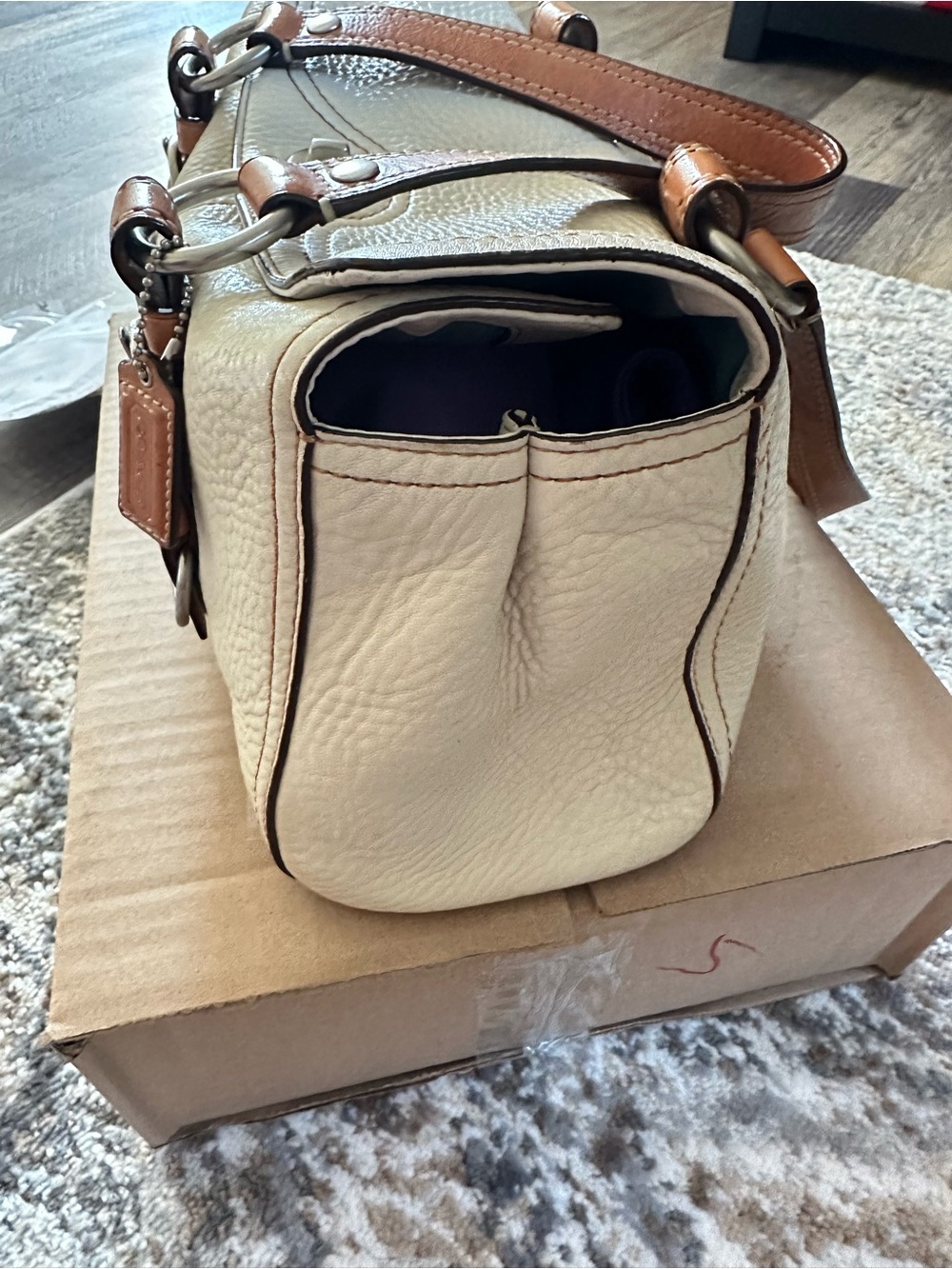 Vintage Coach Chelsea Pebbled Leather satchel bag - Picture 4 of 16